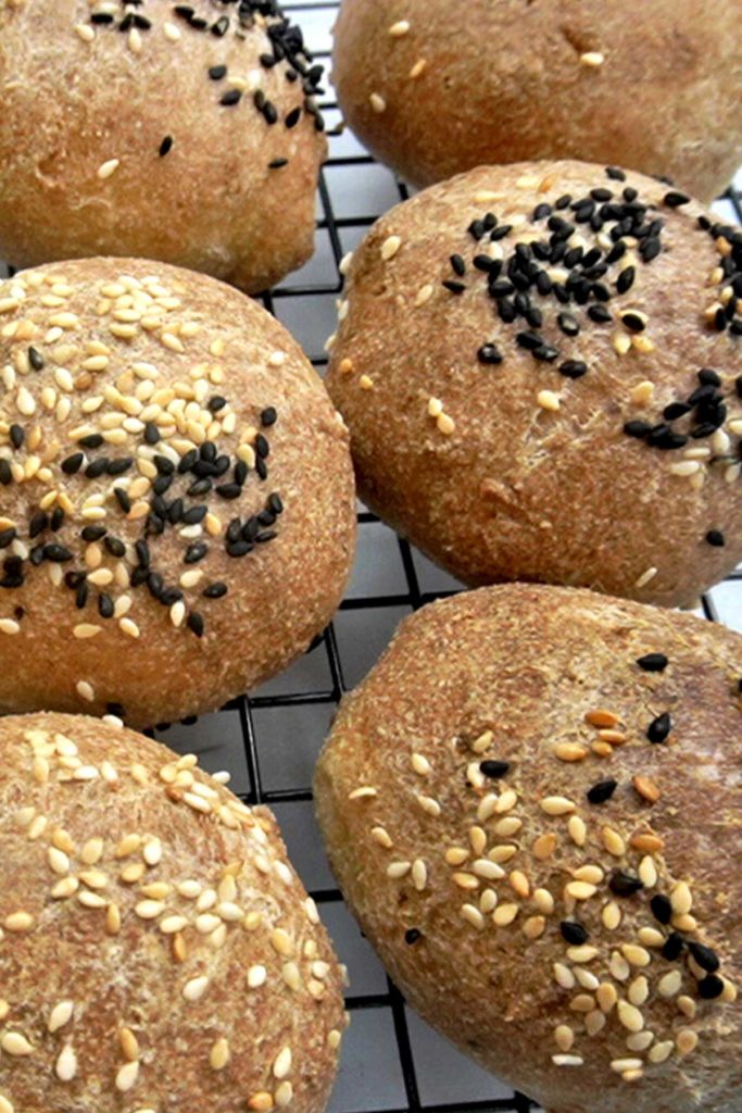keto bread rolls