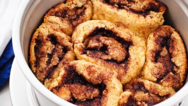 Keto Cinnamon Rolls